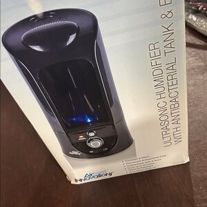 Air innovations Black Ultrasonic Humidifier